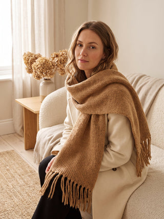 Pia Soft Camel Oversized Chunky Knit Scarf